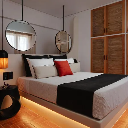 Hibiscus Naxos * Naxos City