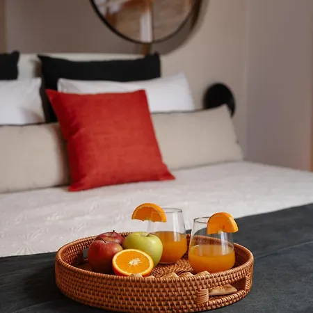 아파트 Hibiscus Naxos *