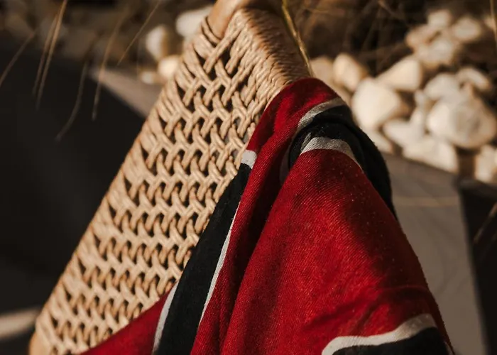 Hibiscus Naxos アパート